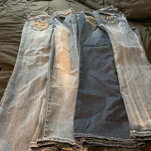 4 pair of size 9 womens wall flower jeans